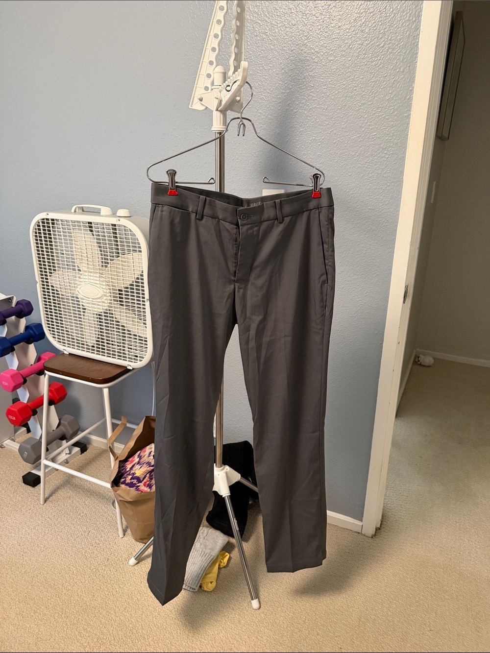 Nike Men's Charcoal Dress Pants